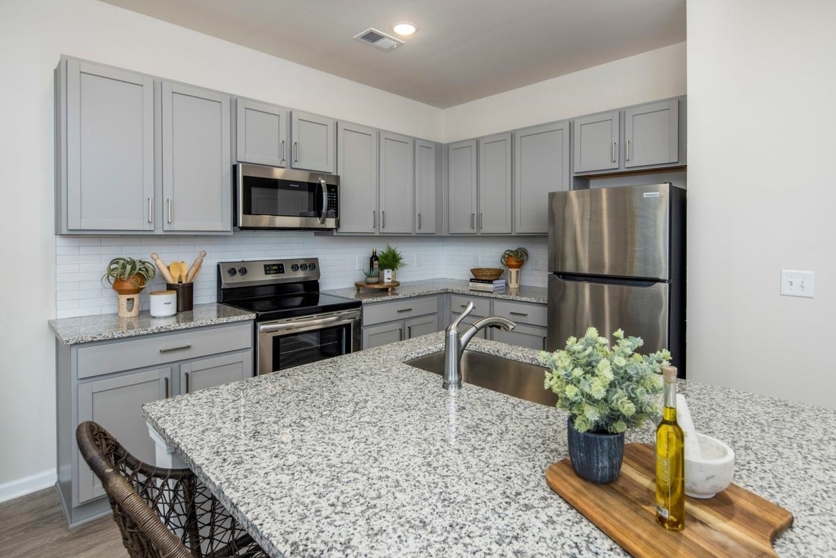 Brunswick, Georgia 31525, United States, 3 Bedrooms Bedrooms, ,3 BathroomsBathrooms,Residential,Active,51060