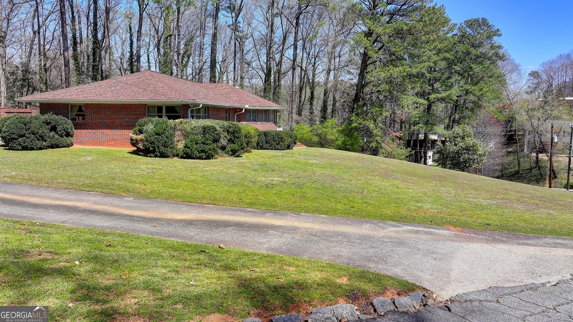 4276 Wieuca RD NE