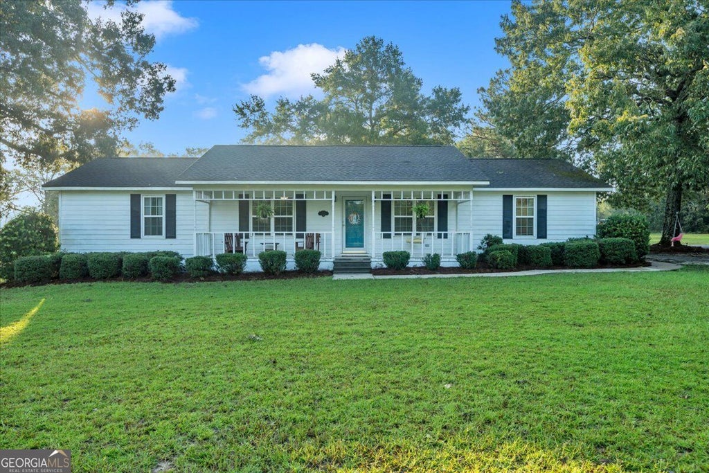 Photo of 2020 Dublin Eastman Road, Dexter, GA 31019 (MLS # 10851031)