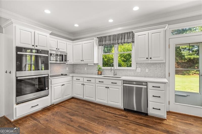 Cumming, Georgia 30041, United States, 5 Bedrooms Bedrooms, ,5 BathroomsBathrooms,Residential,Active,161445