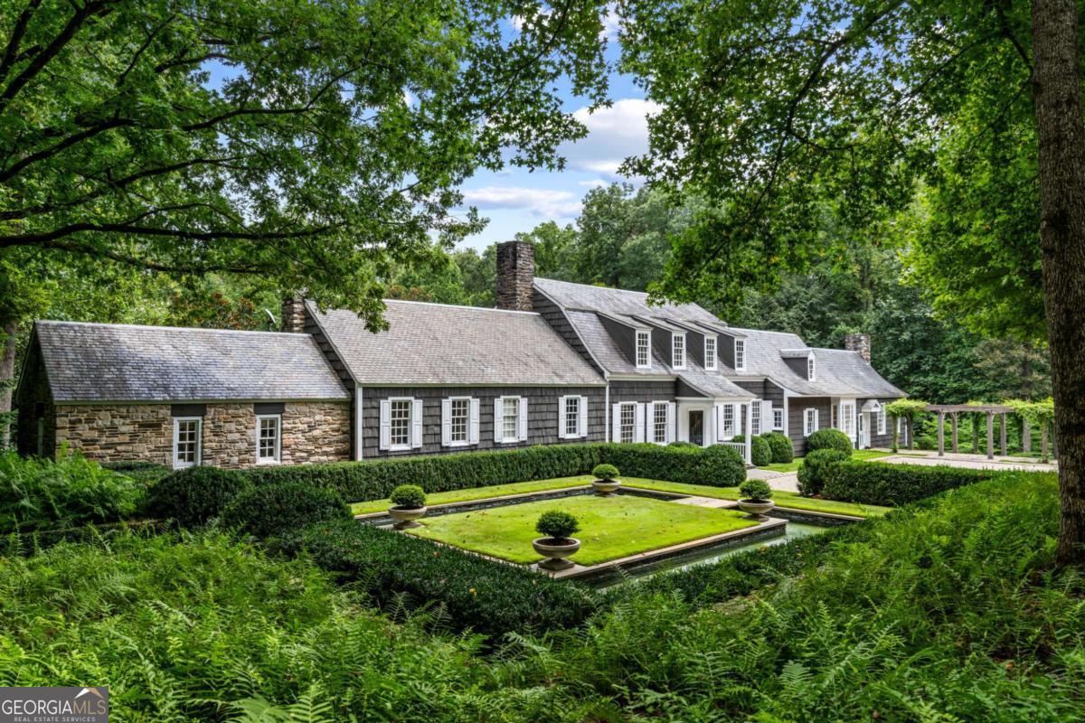 1727 W Paces Ferry RD NW