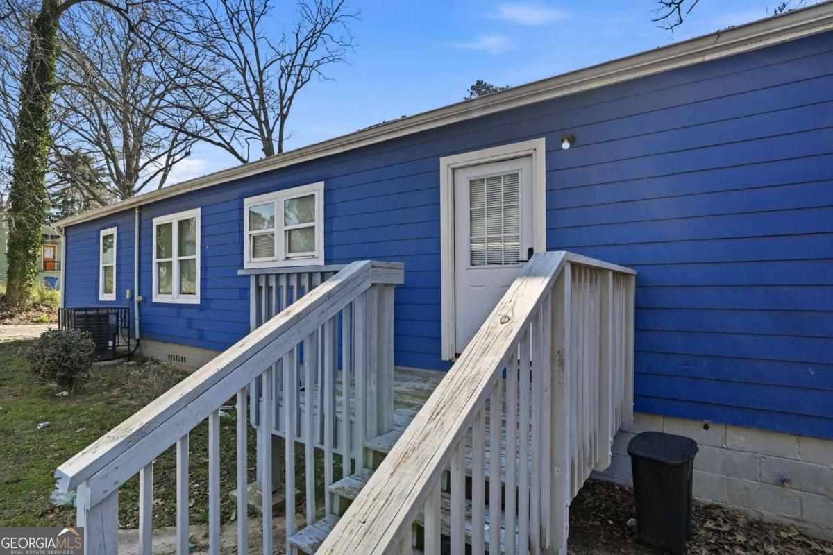 1333 Campbellton RD SW