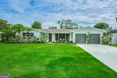 619 Pineland AVE Belleair FL 33756