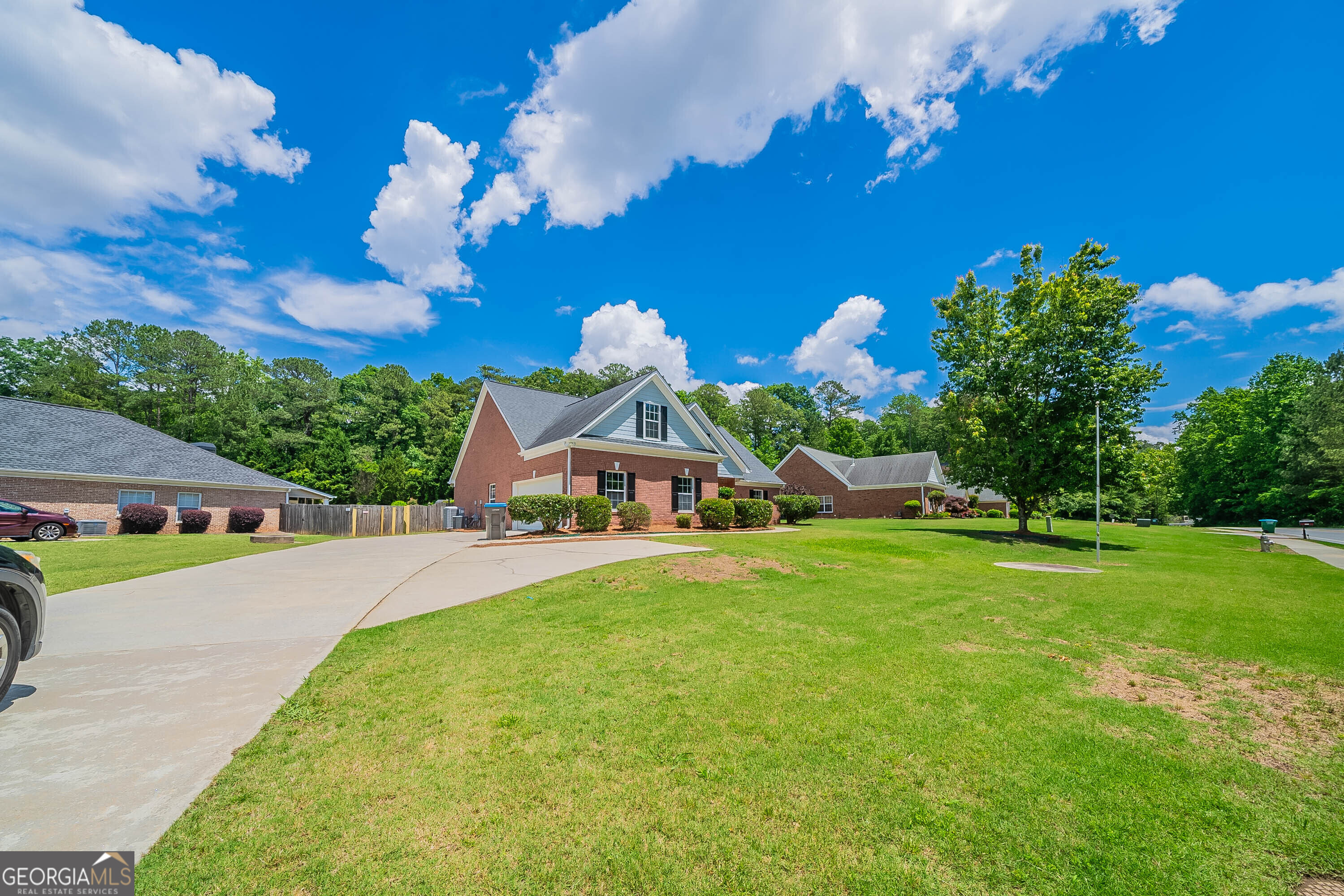 1480 Holly Brook RD