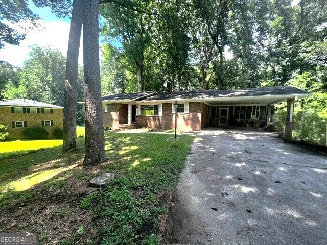 139 Anita Place SE