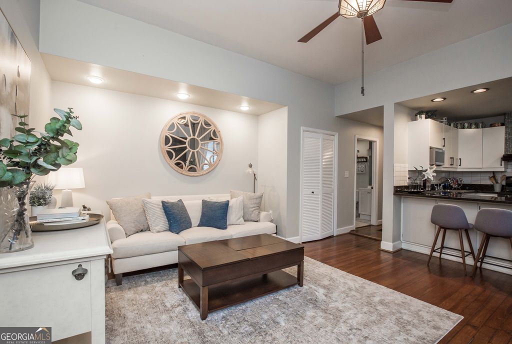 Photo of 952 Myrtle Street NE #2, Atlanta, GA 30309 (MLS # 10732227)