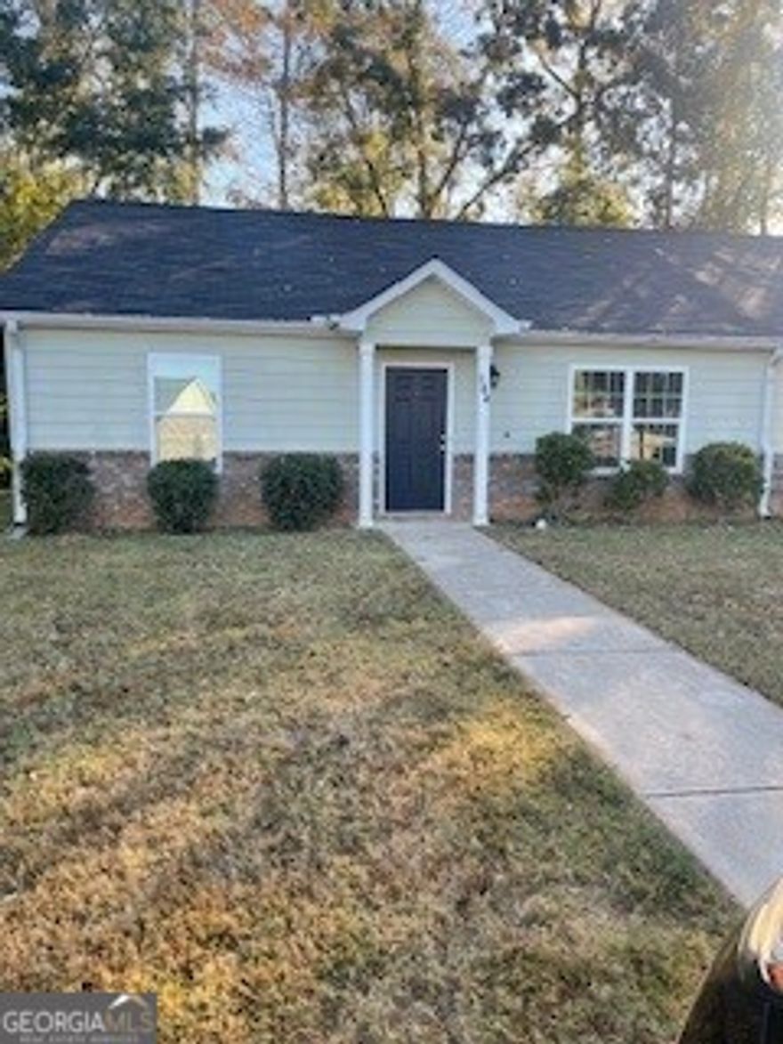 This Quaint 3BD/2B end-unit is a single-level home that is freshly vacant and fully prepped for its next chapter. Inside, you'll find lush carpeting underfoot and a simple yet functional layout that makes for easy living and low-maintenance upkeep. Outdoors, a clean yard space awaits. It's manageable yet full of potential for a patio setup, small garden, or added curb appeal. The private parking pad is a practical bonus. Fridge and microwave is not included. No Pets Please.    ** There is a $150.00 admin fee charged to new tenants.    **All applications are processed first come, first serve. We allow a 72hr window for all documentation to be received for approval. If not received, we move to the next applicant who has applied.