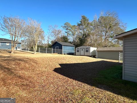 A home in Lanett