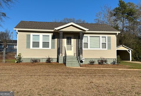 A home in Lanett