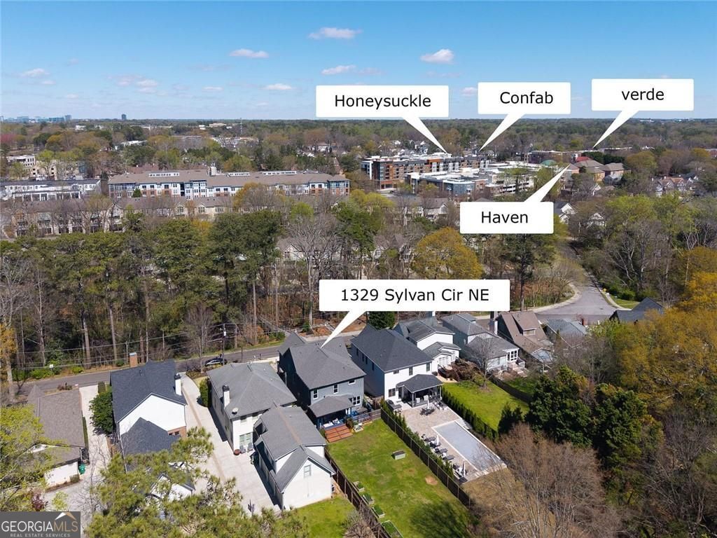 Photo of 1329 Sylvan Circle NE, Brookhaven, GA 30319 (MLS # 10712840)