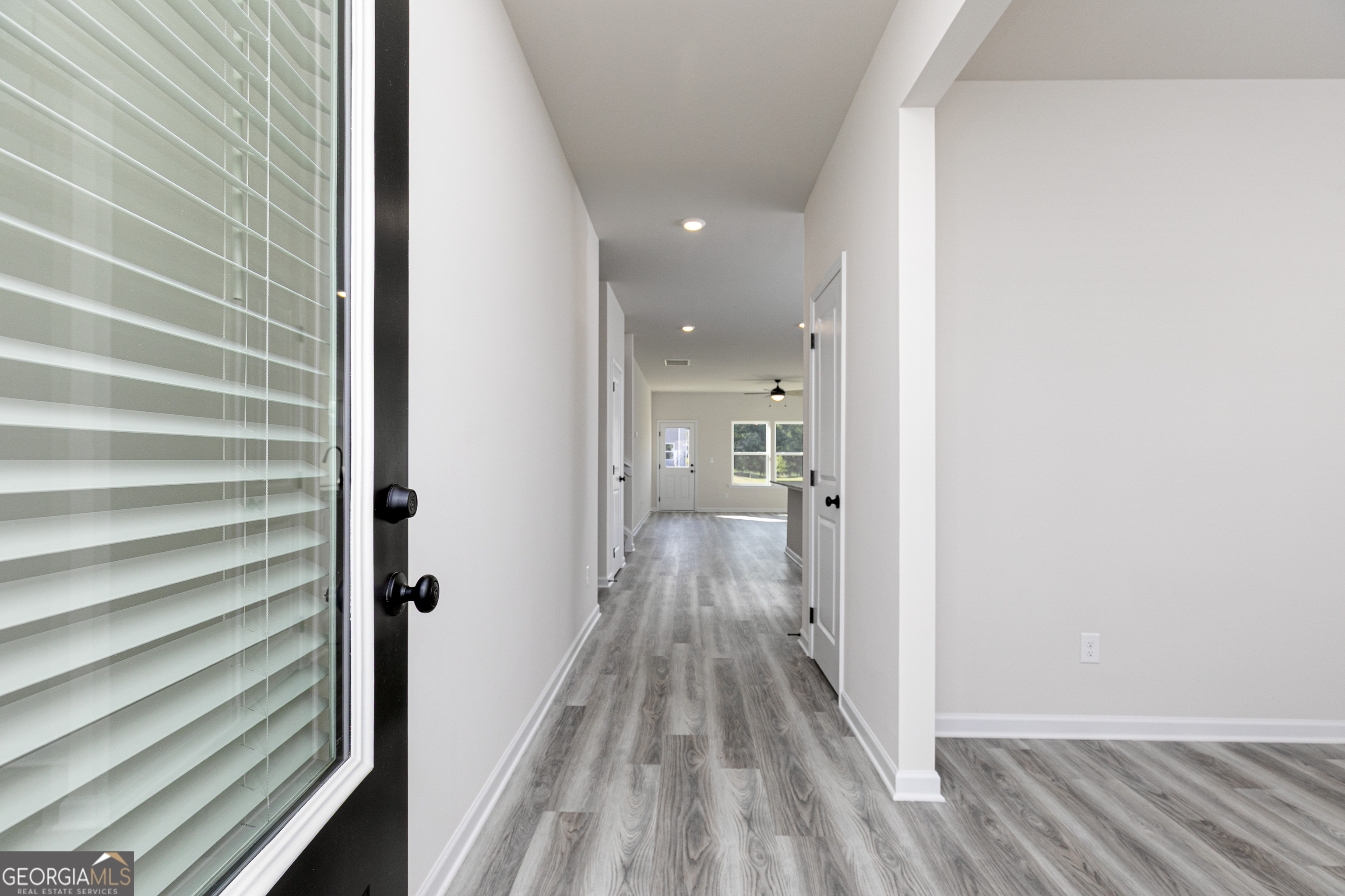425 Egret CT