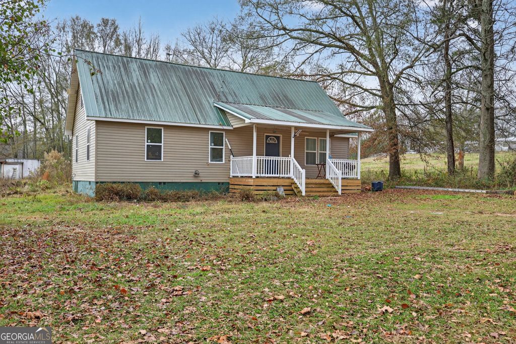 Photo of 712 W 5 Highway, Roopville, GA 30170 (MLS # 10653567)