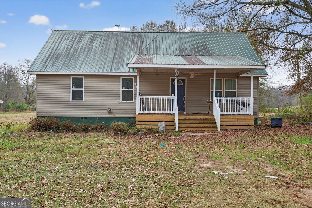 Photo of 712 W 5 Highway, Roopville, GA 30170 (MLS # 10653567)