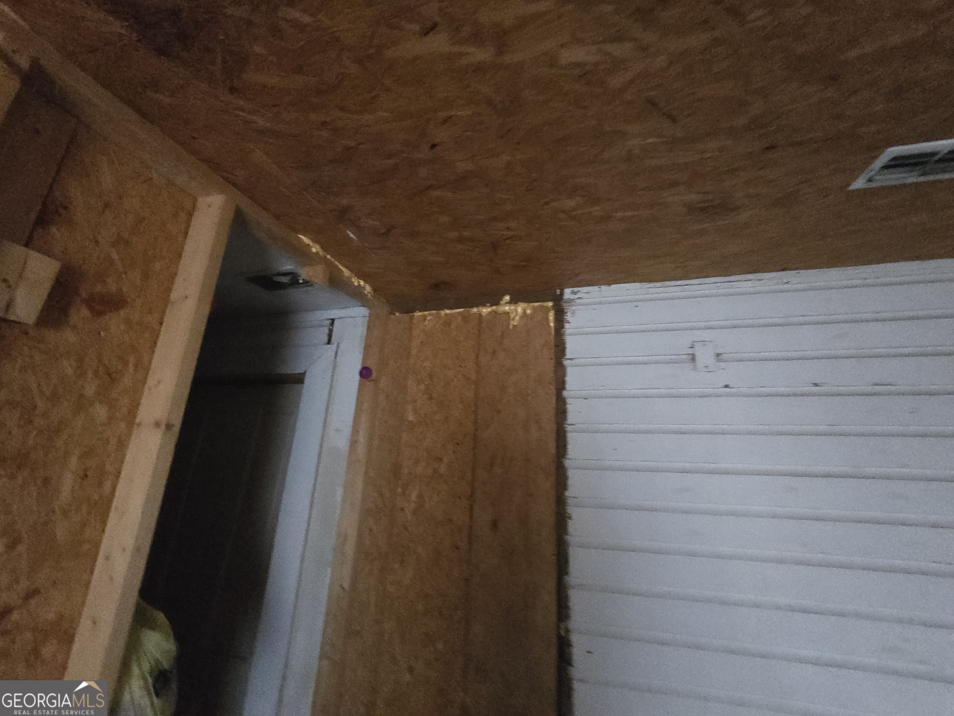 1595 Us Highway 319 N