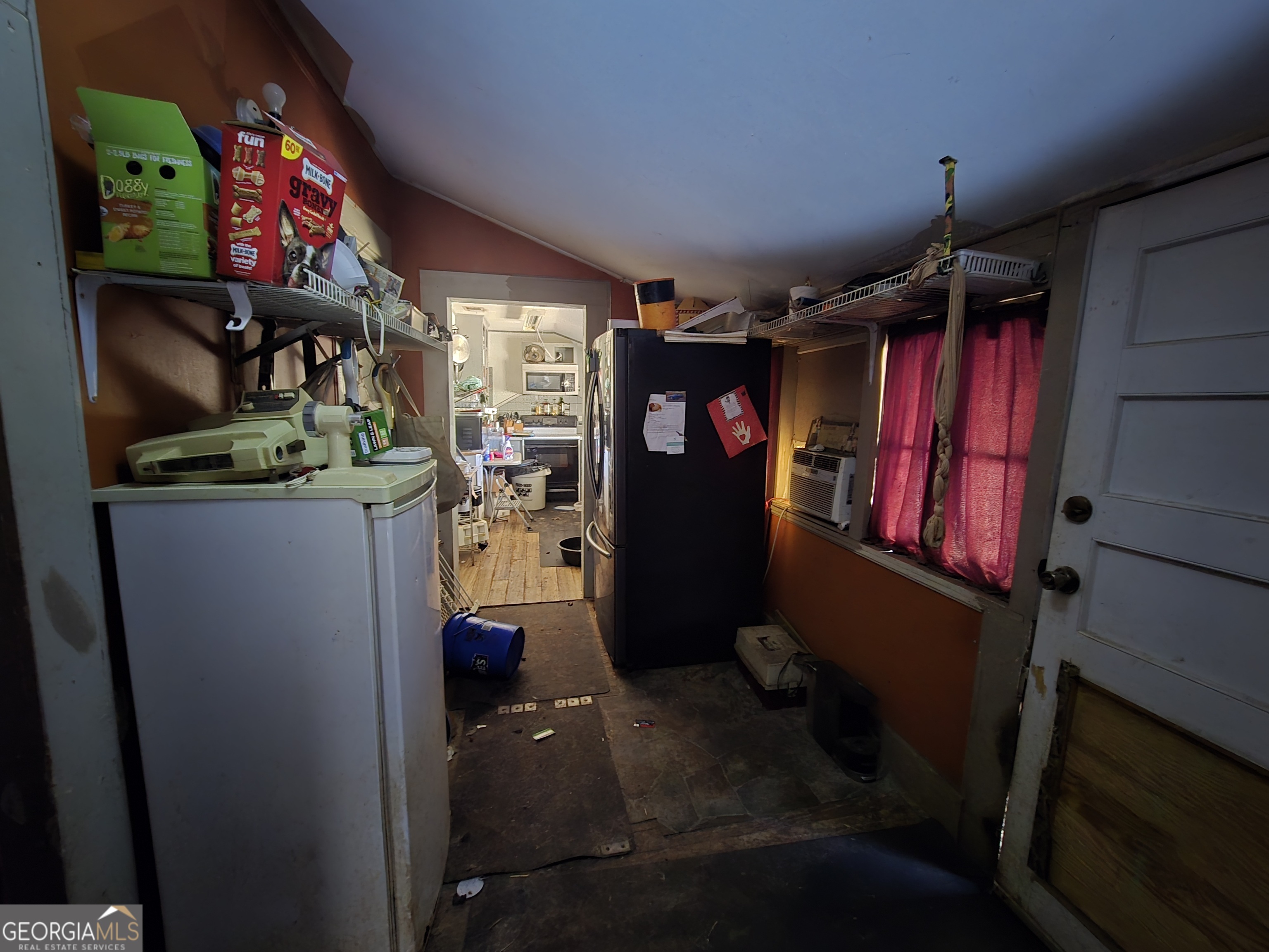 1595 Us Highway 319 N