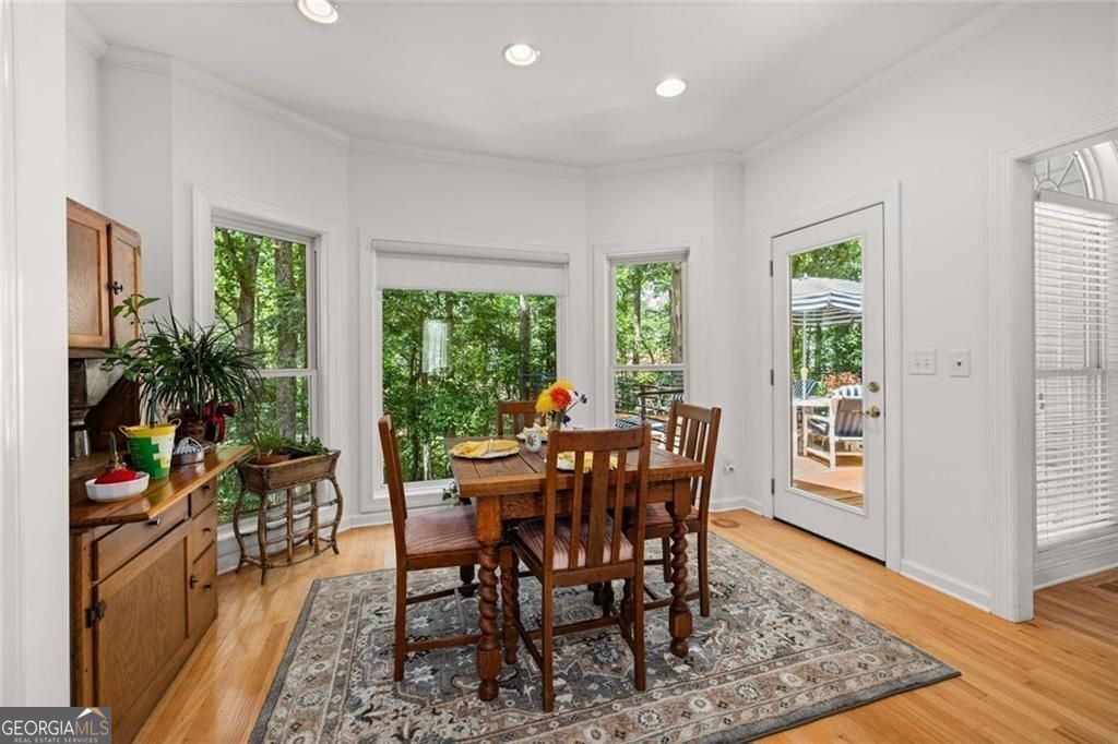 Gainesville, Georgia 30506, United States, 5 Bedrooms Bedrooms, ,4 BathroomsBathrooms,Residential,Active,136202