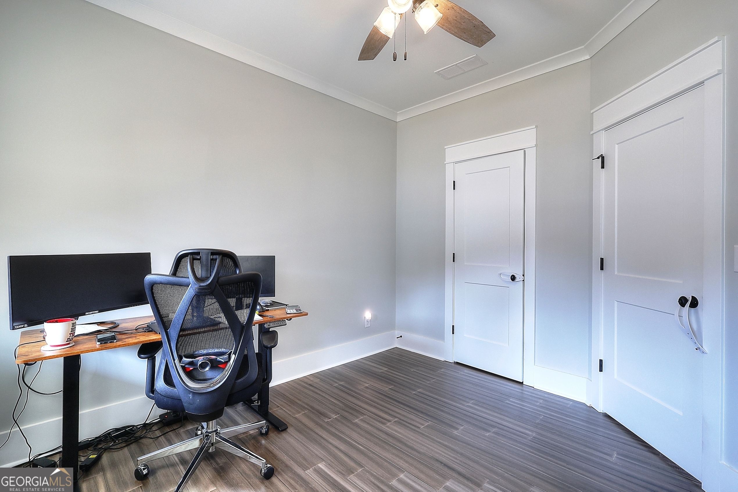 Mill Farm Place - Residential