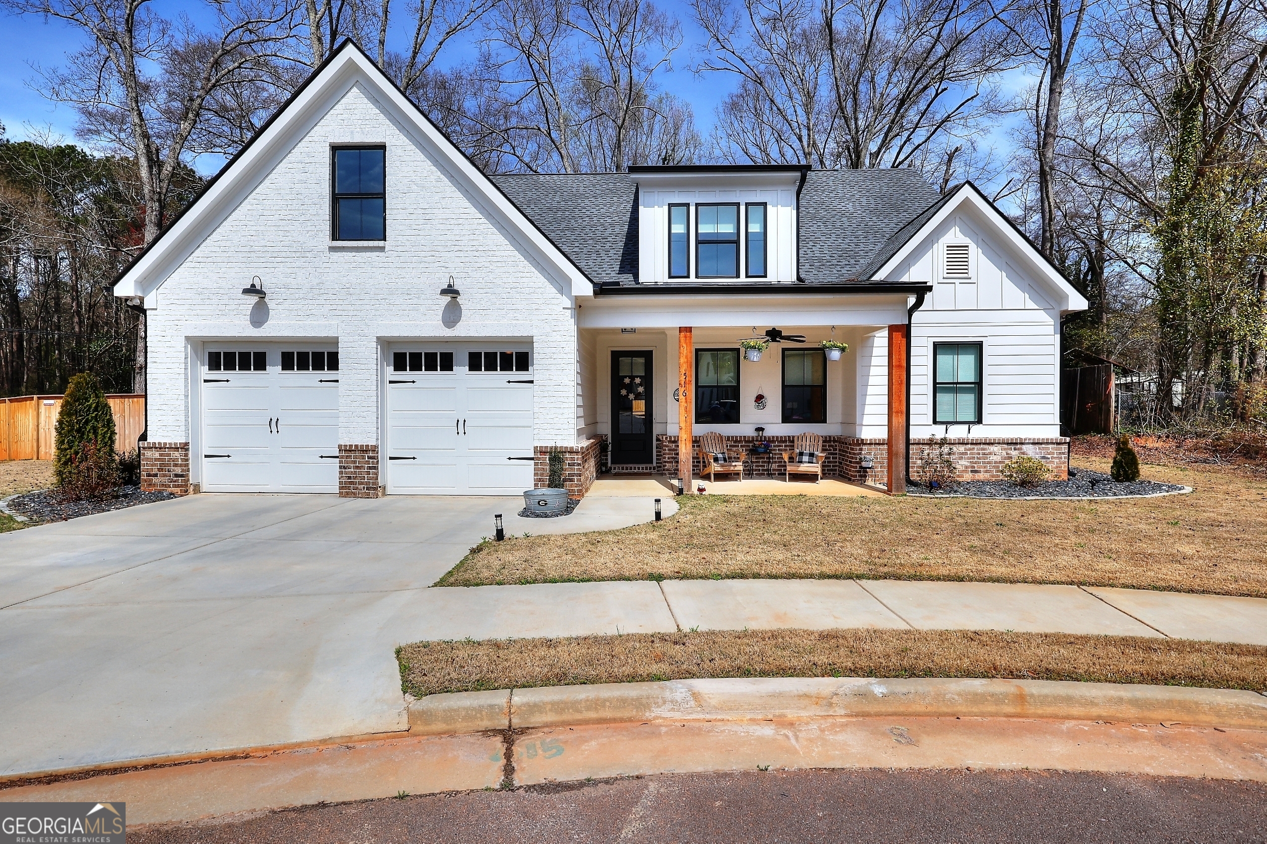 Mill Farm Place - Residential