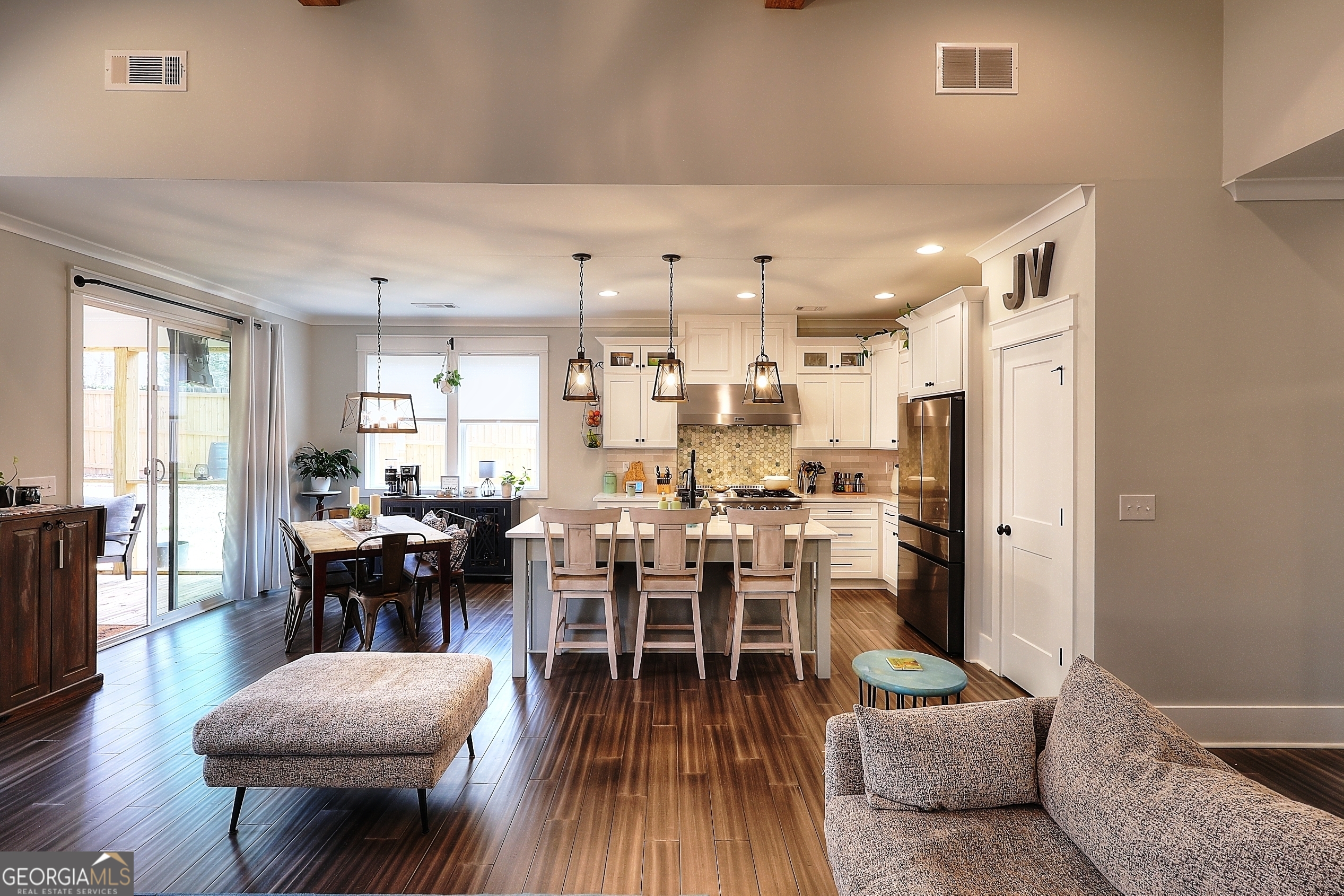 Mill Farm Place - Residential