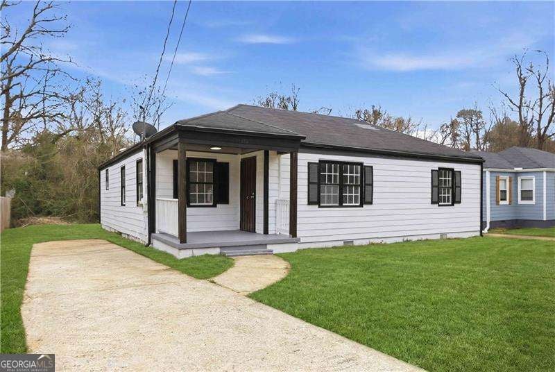 Photo of 745 Lee Andrews Avenue SE, Atlanta, GA 30315 (MLS # 10822956)