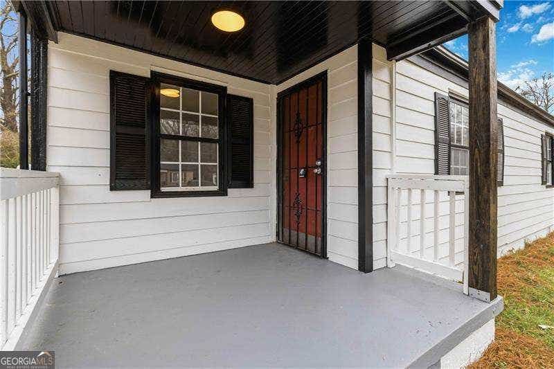 Photo of 745 Lee Andrews Avenue SE, Atlanta, GA 30315 (MLS # 10822956)