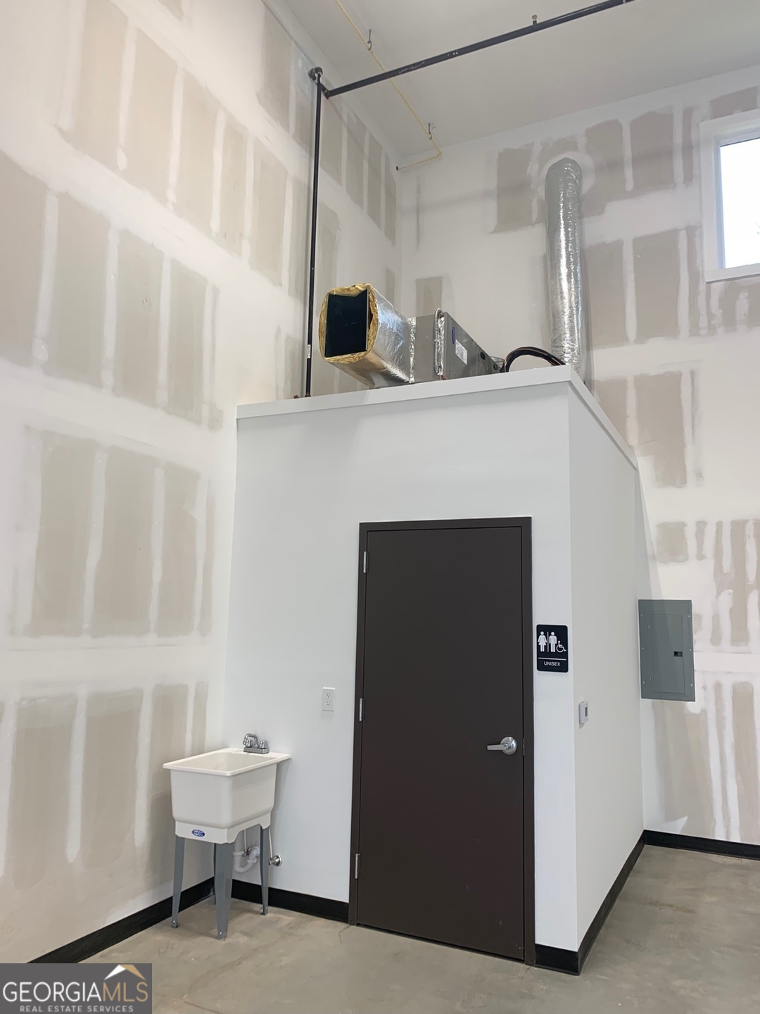 None - Commercial Lease