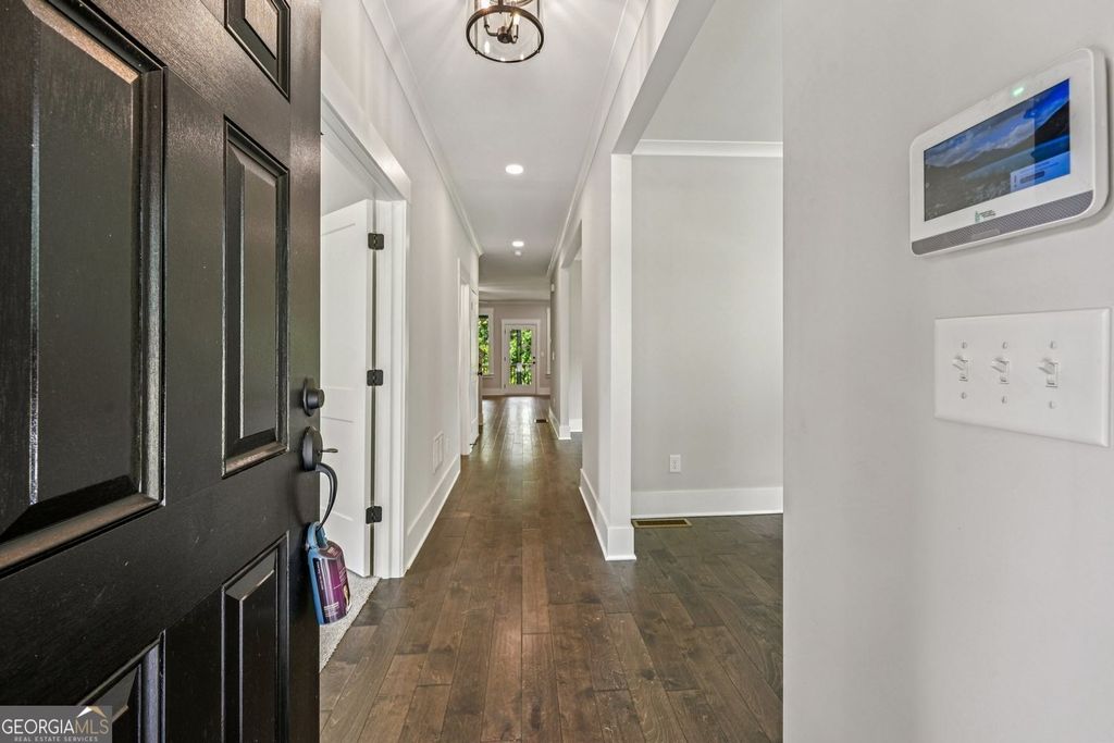 Photo of 1179 Booker Avenue SW, Atlanta, GA 30310 (MLS # 10701023)