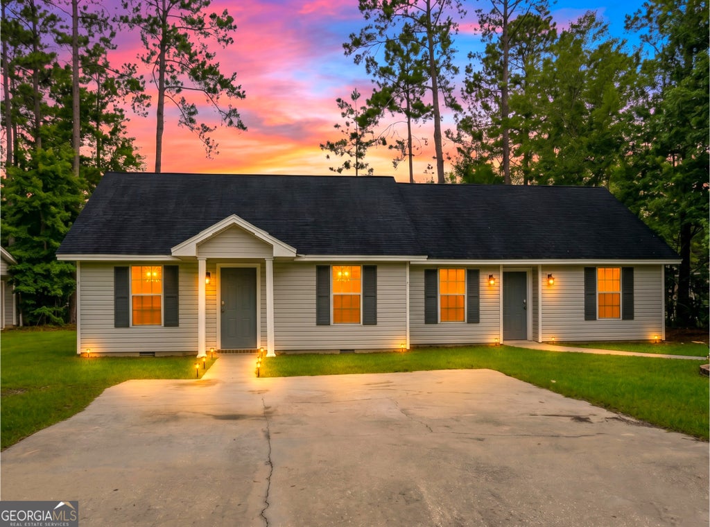 Photo of 3201 Tyndall Drive, Valdosta, GA 31602 (MLS # 10802909)