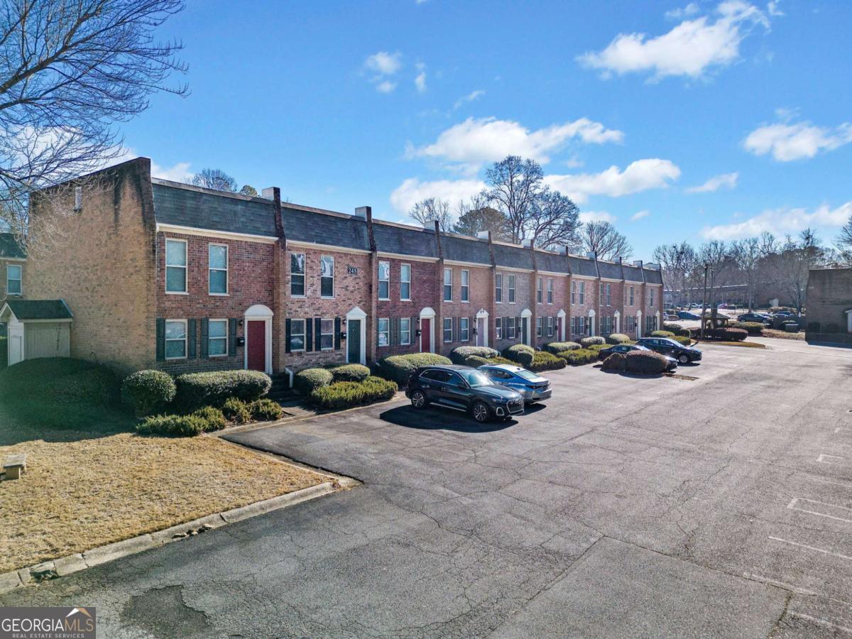 Avalon Townhomes - Residential