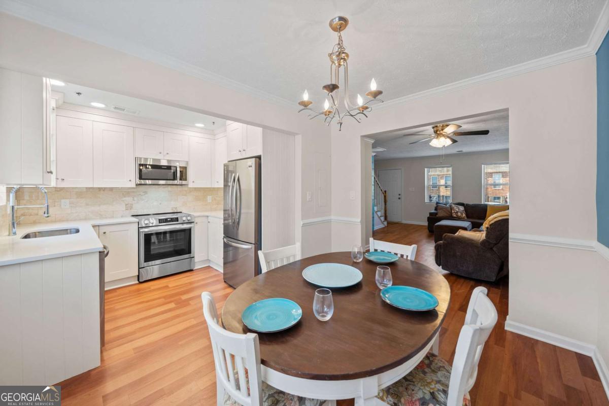 Avalon Townhomes - Residential