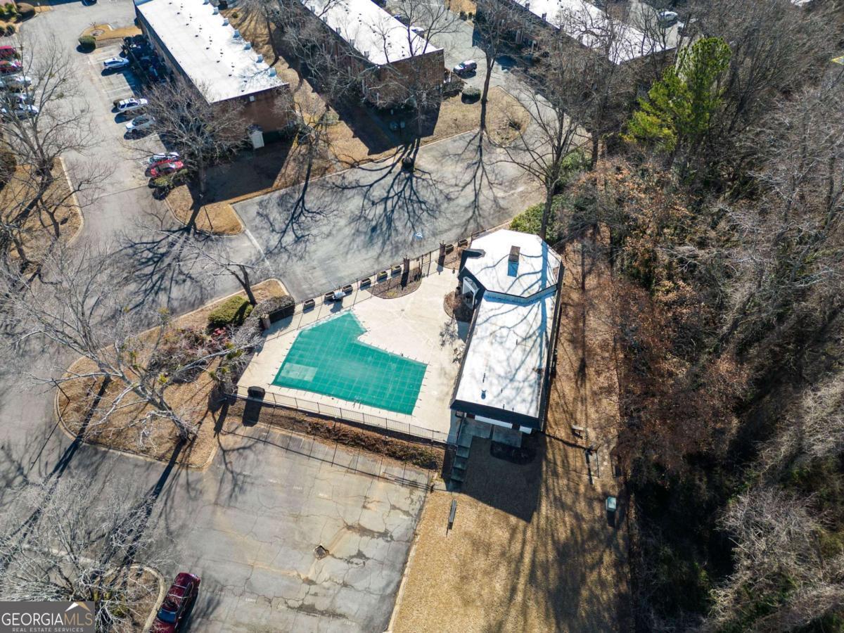 Avalon Townhomes - Residential