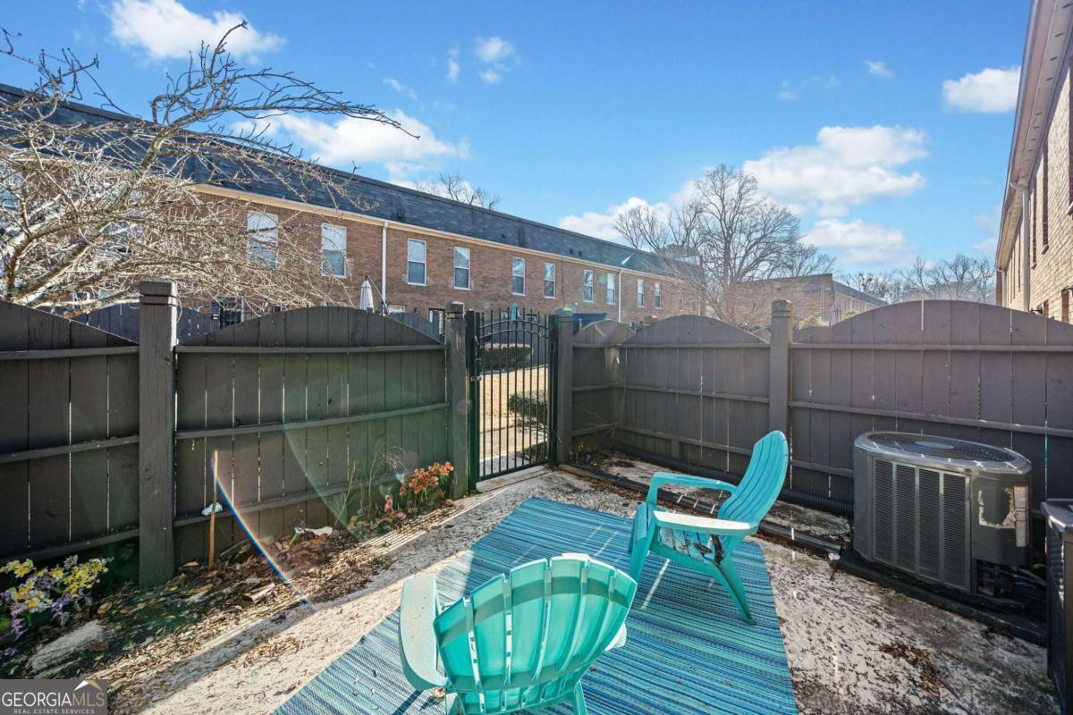 Avalon Townhomes - Residential
