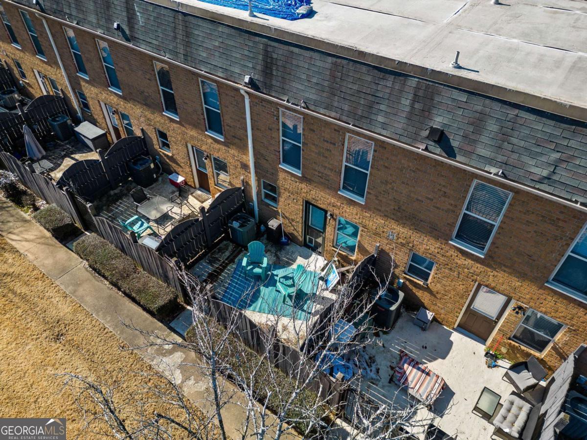 Avalon Townhomes - Residential