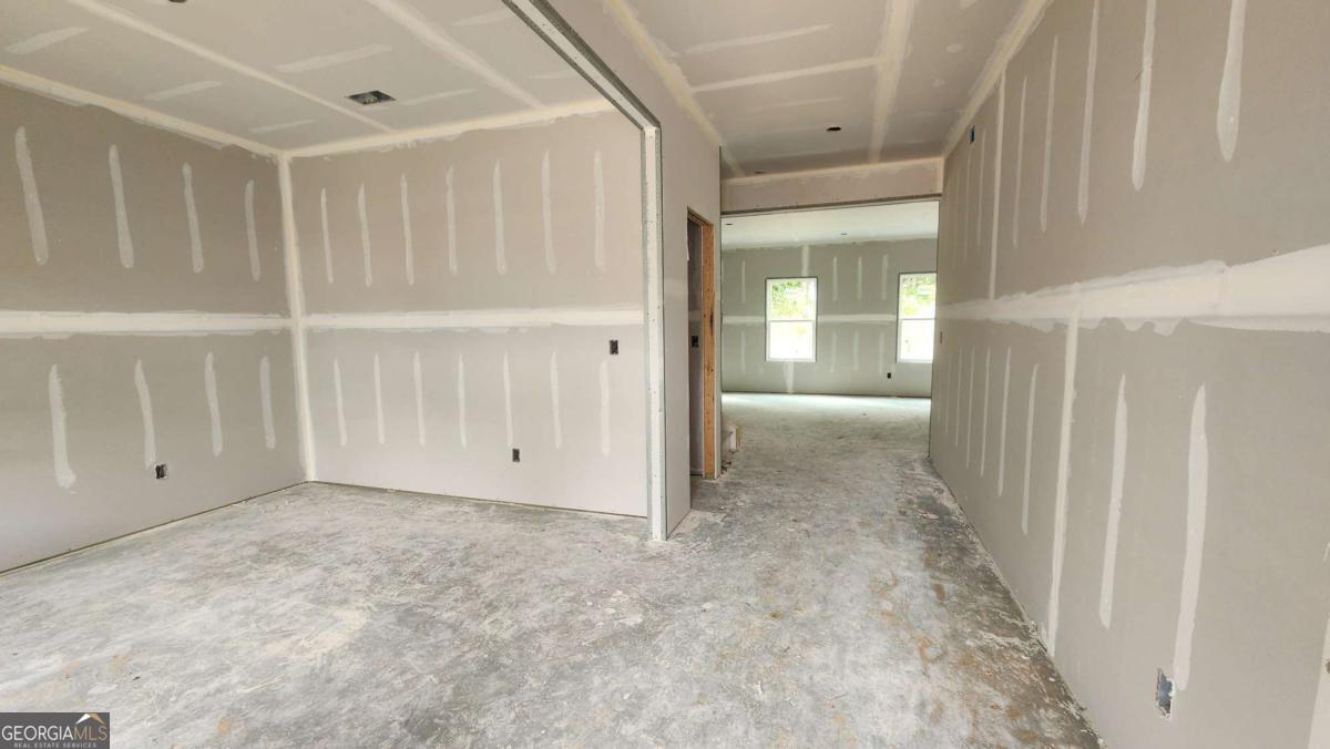 348 Silverleaf TRL