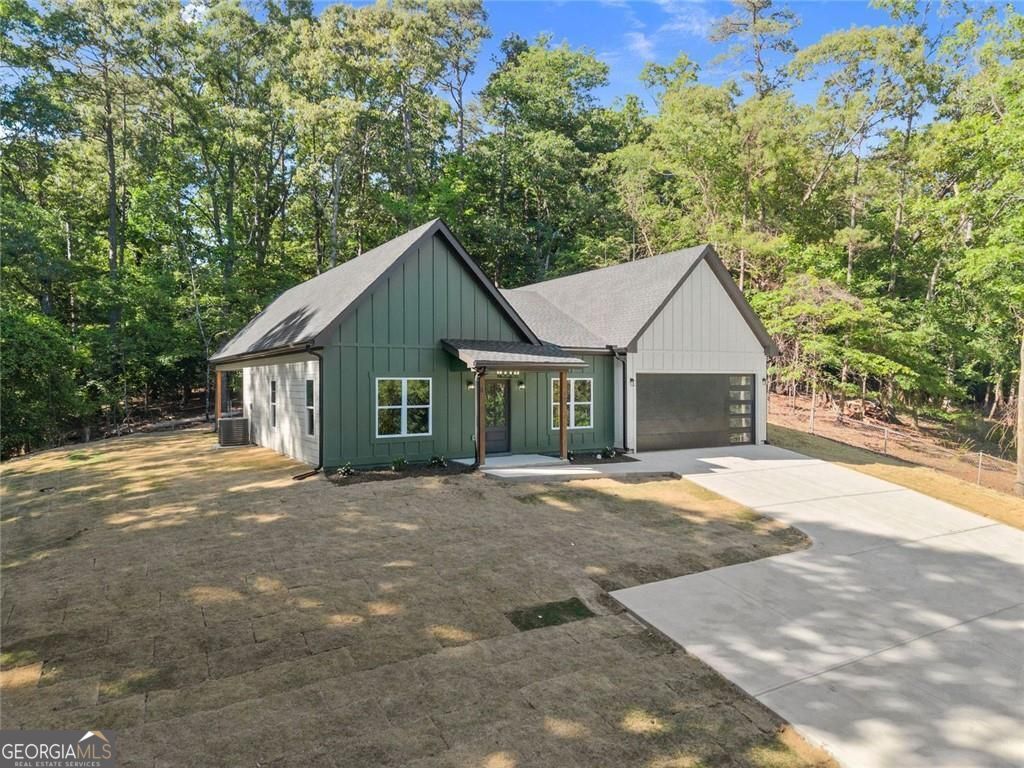 384 Oakland DR