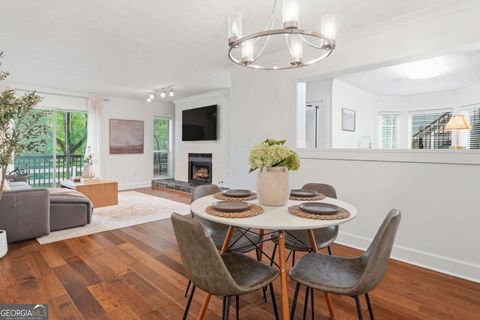 Photo of 2901 Lenox Road NE #610, Atlanta, GA 30324 (MLS # 10760576)