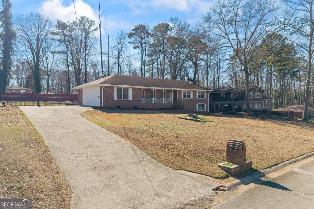 Photo of 2699 Woodfen Drive, Ellenwood, GA 30294 (MLS # 10828239)