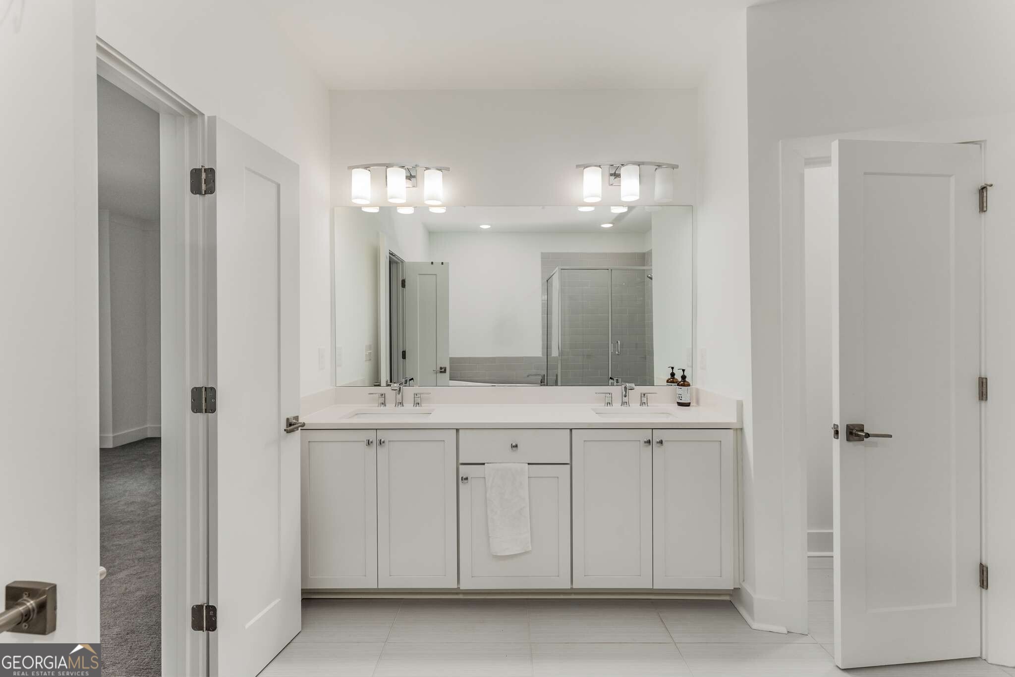 Ashbury Townhomes - Residential