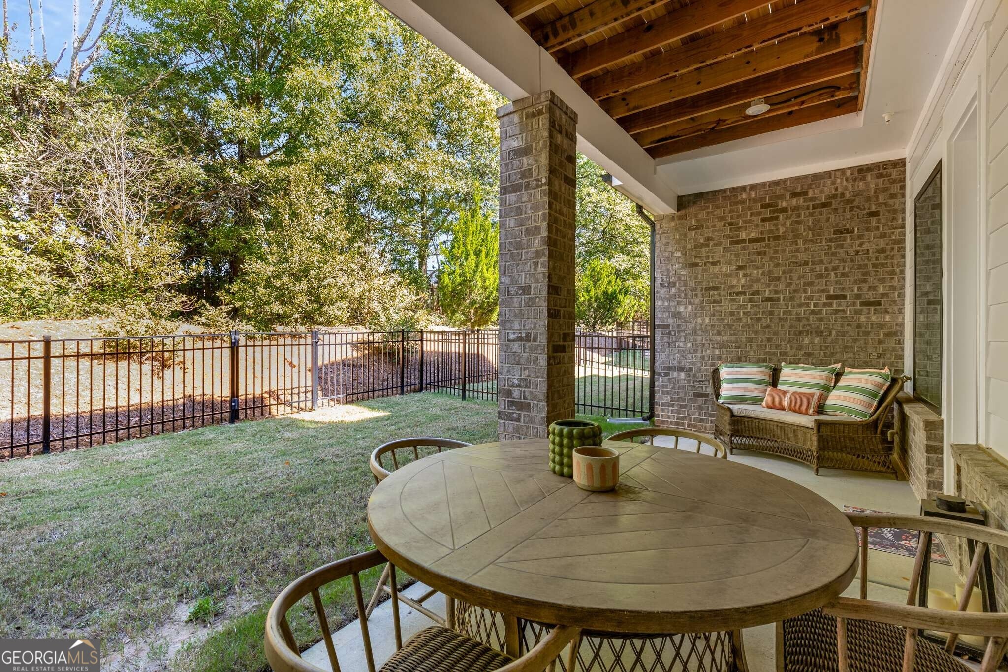 Ashbury Townhomes - Residential