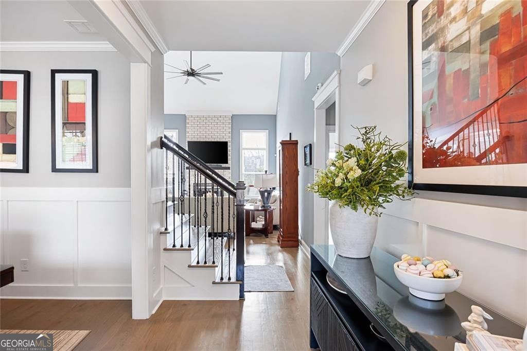 1251 Chipmunk Forest Chase