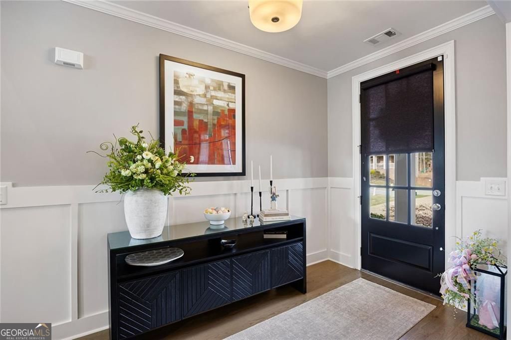 1251 Chipmunk Forest Chase