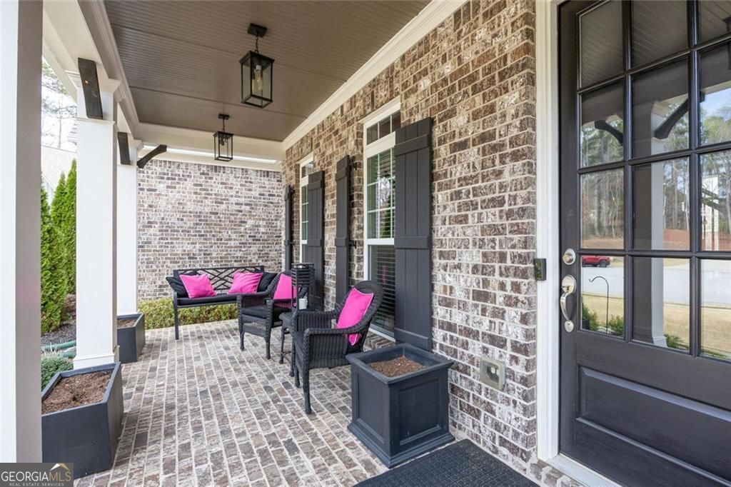 1251 Chipmunk Forest Chase