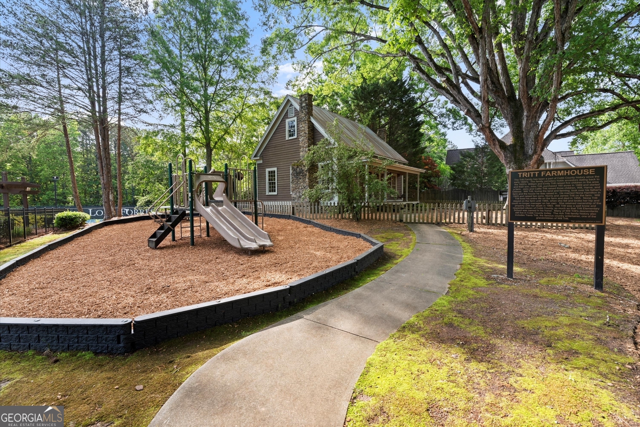Lost Forrest - Residential