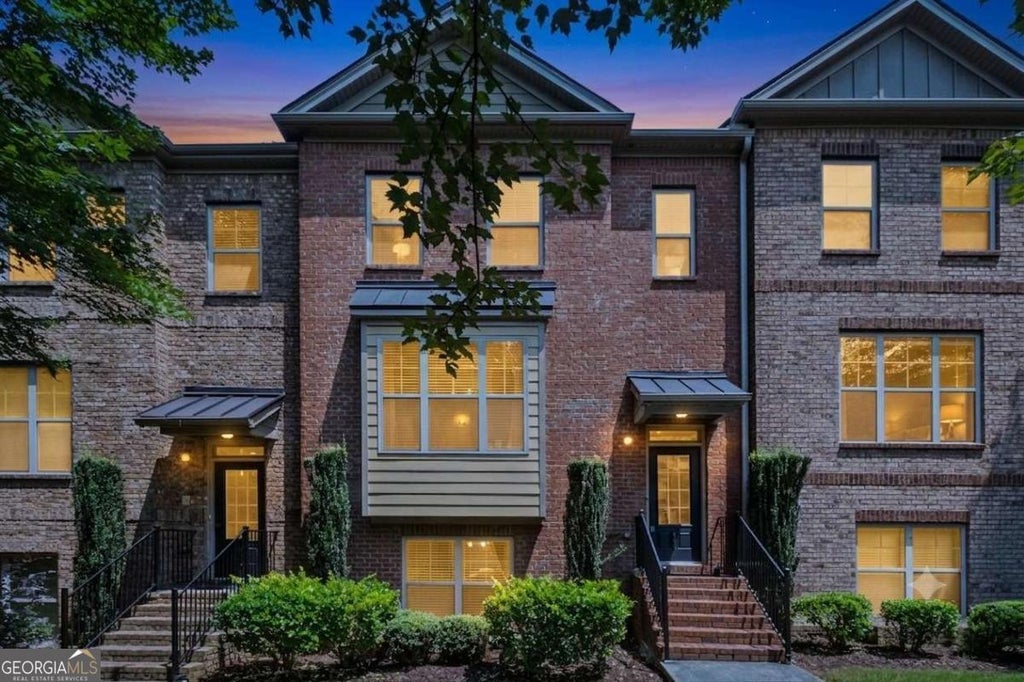 Photo of 440 Jardin Court, Roswell, GA 30022 (MLS # 10814680)