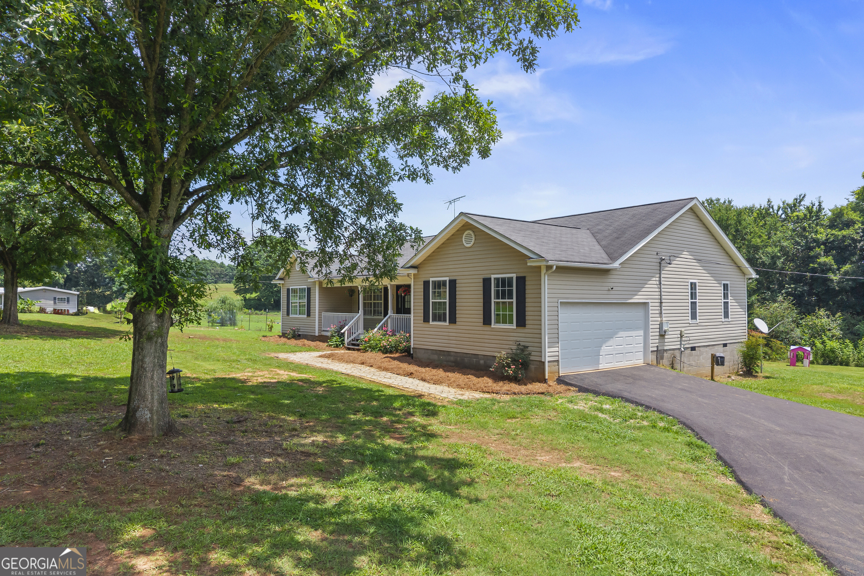 1649 Brays Lake RD