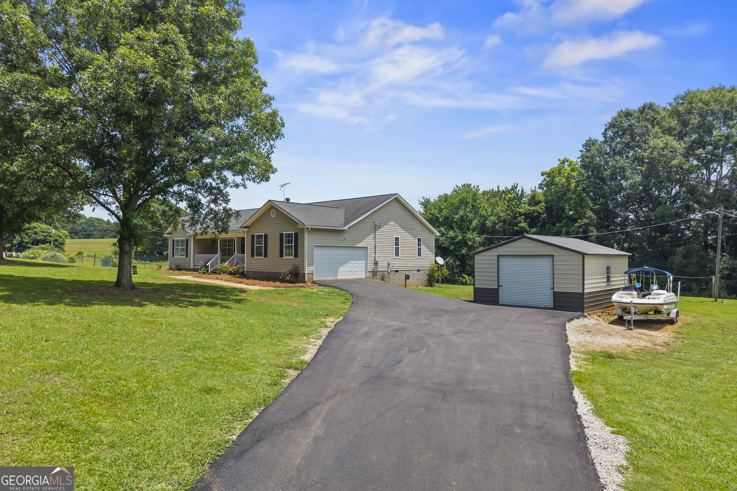 1649 Brays Lake RD