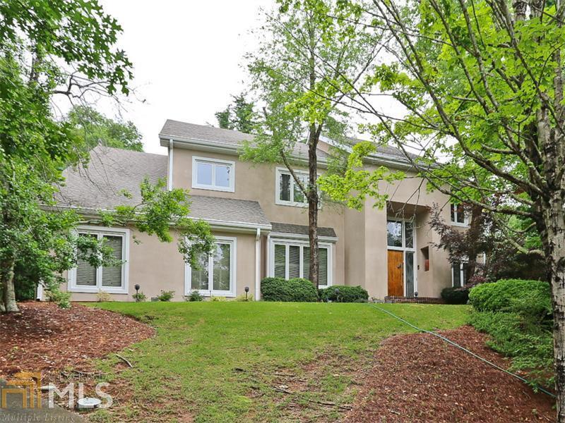 Custom built one owner home lovingly maintained. Popular Glen Errol swim/tennis neighborhood. Open plan with large rooms & great flow. Contemporary touches with transitional feel. Designed with lots of storage & flexible rooms. Office/crafts/den upstairs. Big bedrooms. Romantic master with high ceiling, plus great finished terrace level.Kitchen has room for everything! Level walkout backyard.Bedrm on main for guests,office or perfect playroom!Extras include steam shower,recirculating pump for quick hot water.Fenced yard.Walk-in pantry,newer HVAC.Quality construction-MORE!