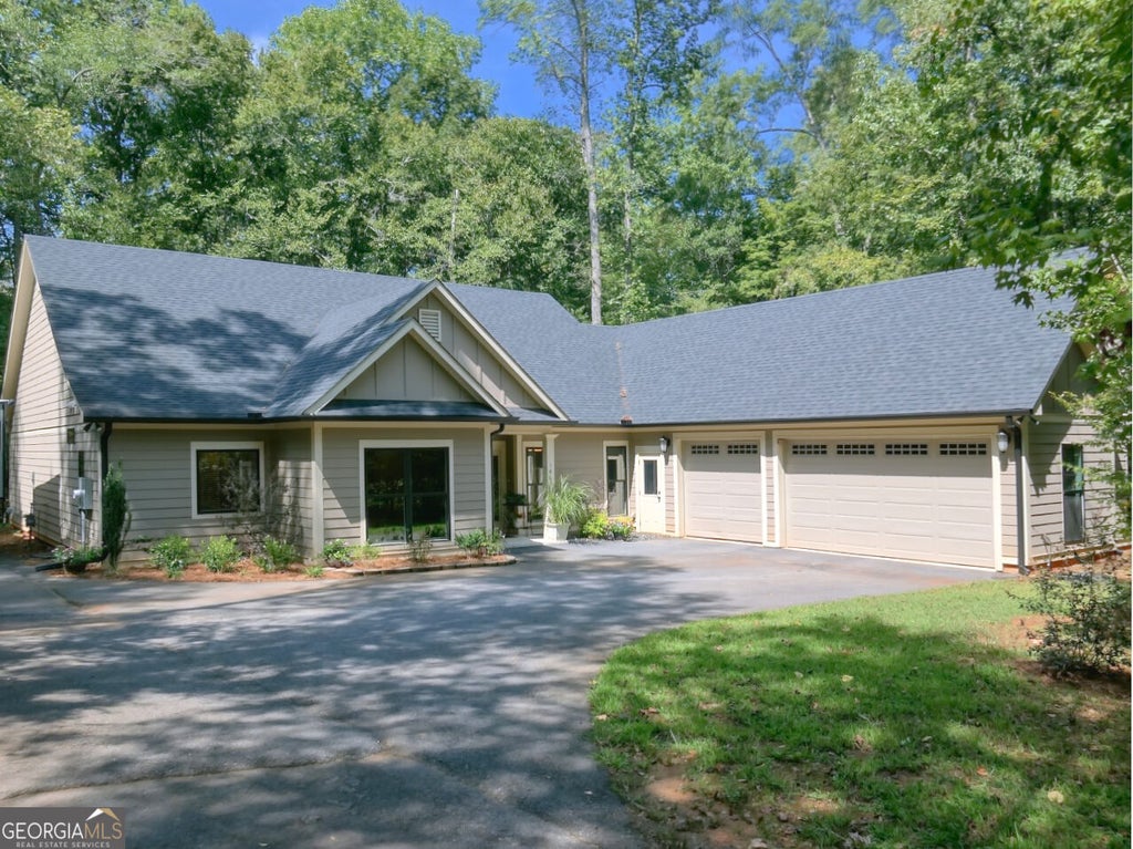 Photo of 140 Michael Court, Fayetteville, GA 30215 (MLS # 10880656)