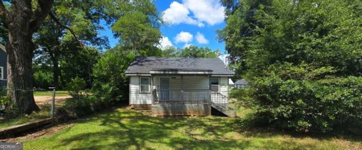 Photo 1 of 4 — 2232 Lee ST SW, Covington, GA 30014