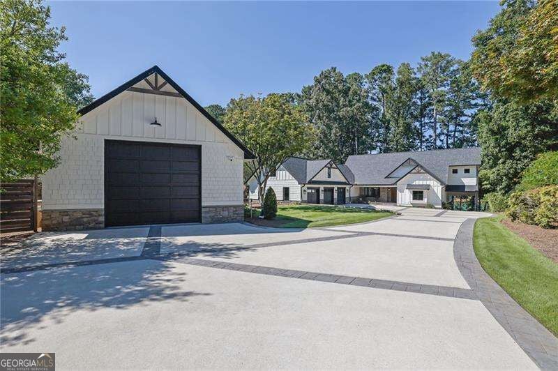3275 Lanier Beach South RD